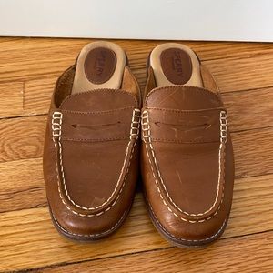Sperry leather slides